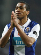 Alvaro Pereira